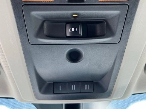 Used 2018 RAM 3500 Big Horn AWD/4WD image 25