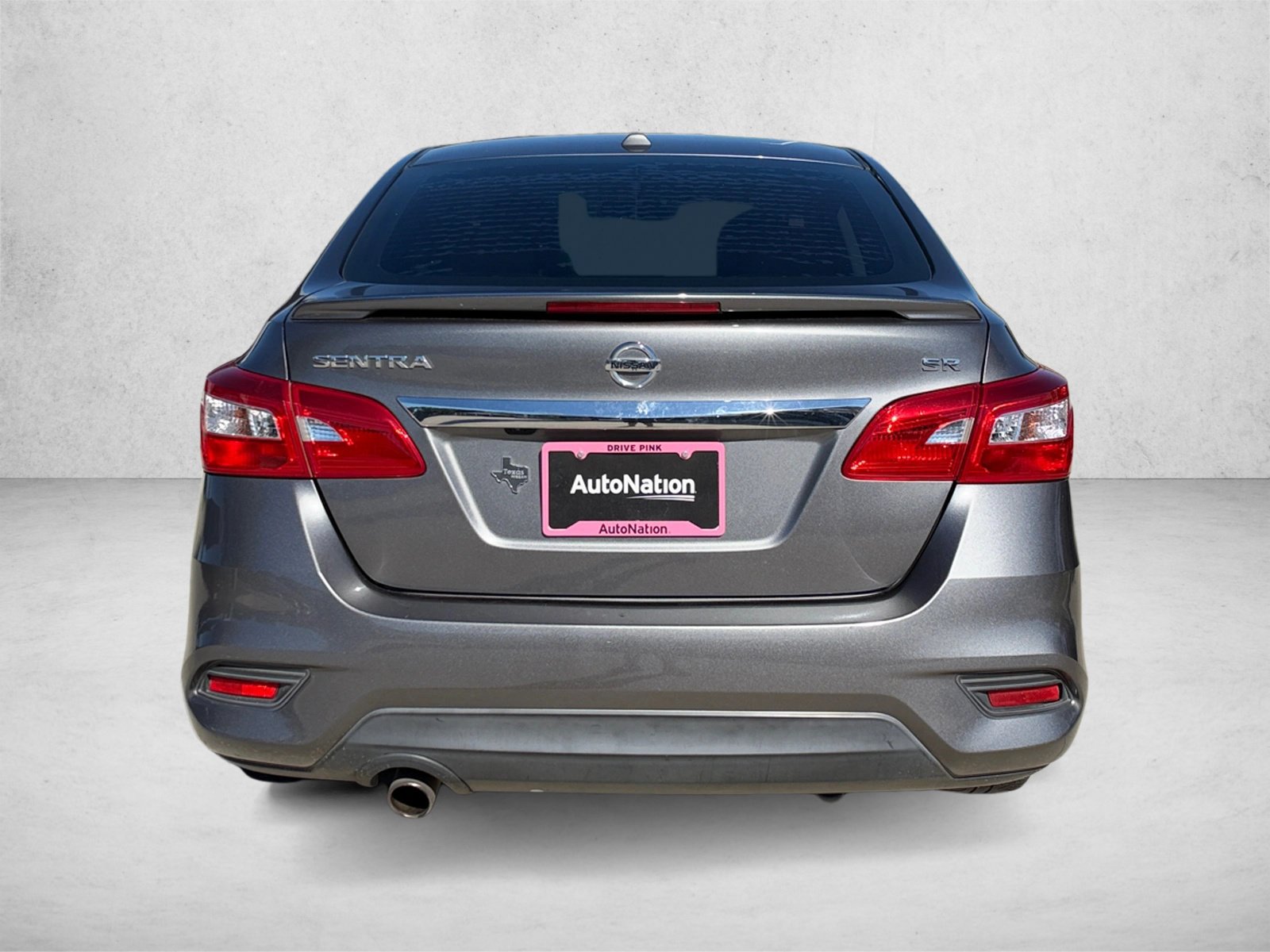 Used 2016 Nissan Sentra SR FWD image 6