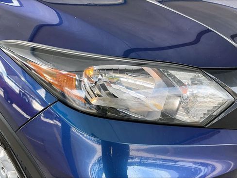 Used 2016 Honda HR-V EX image 26