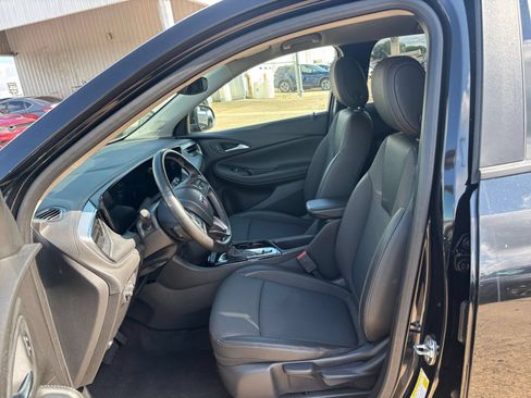 Used 2025 Buick Encore GX Preferred FWD image 25