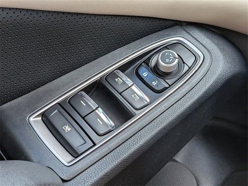 Used 2020 Subaru Ascent Limited w/ Technology Package image 28