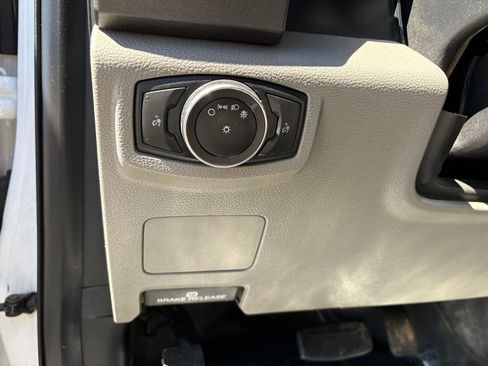 Used 2017 Ford F550 4x4 Crew Cab Super Duty image 14