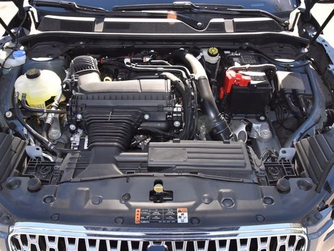 New 2026 Lincoln Corsair Premiere image 37