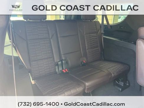 Certified 2021 Cadillac Escalade ESV Sport Platinum AWD/4WD image 14