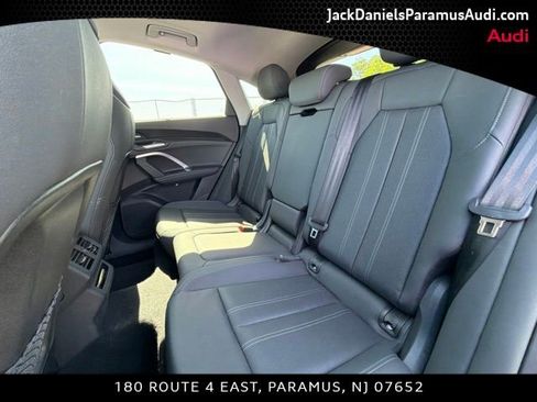 Used 2025 Audi Q5 Premium Plus w/ Premium Plus AWD/4WD image 12