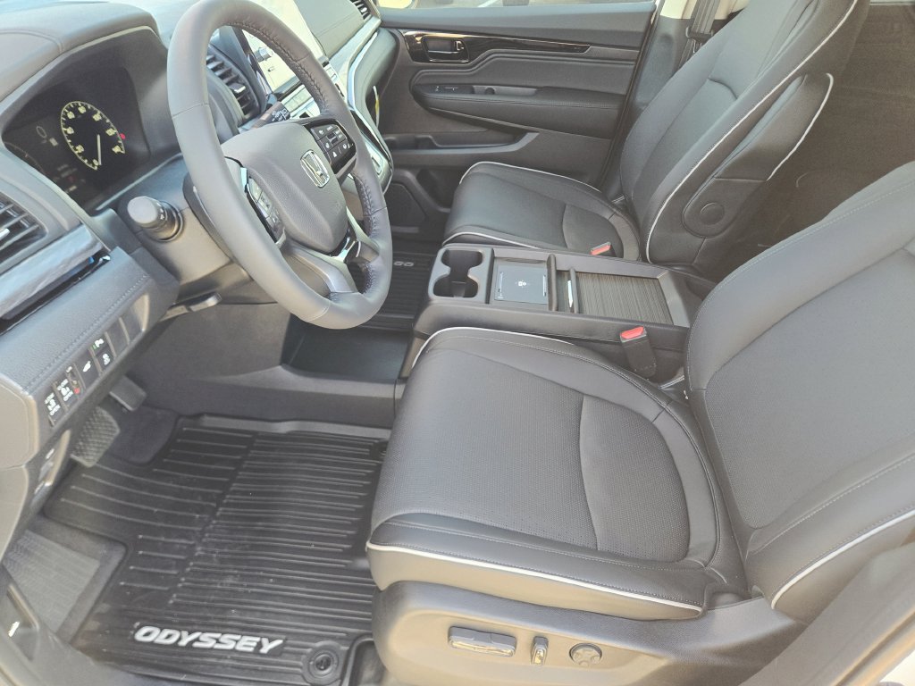 New 2027 Honda Odyssey Elite image 7