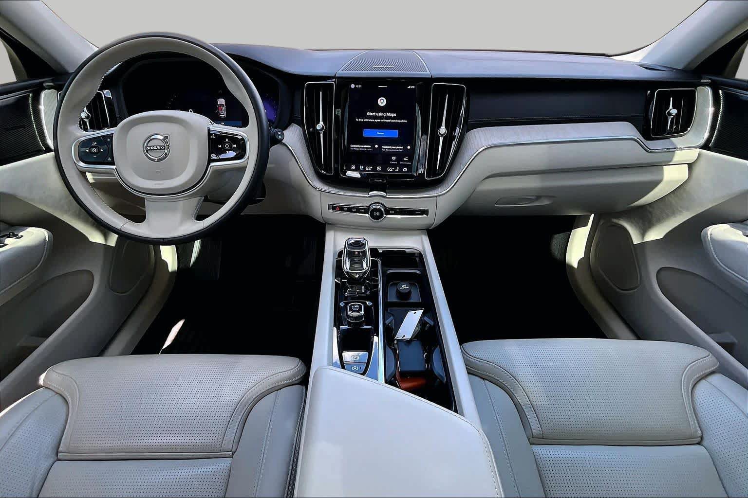 Used 2023 Volvo XC60 B5 Ultimate w/ Climate Package AWD/4WD image 16