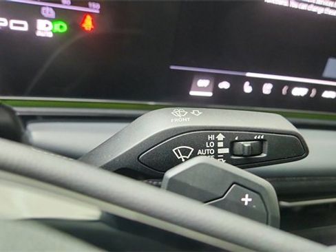 Used 2025 Audi A6 e-tron Prestige w/ Black Warm Weather Package image 43