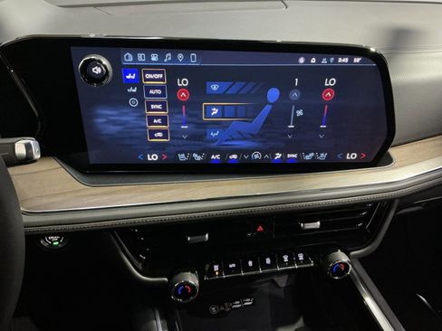 New 2026 Chevrolet Tahoe High Country w/ Sun And Tow Package image 29