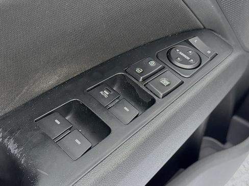 Used 2019 Hyundai Elantra Value Edition w/ Cargo Package FWD image 17