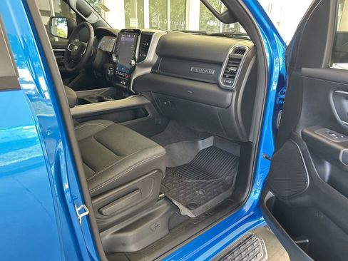 Used 2025 RAM 1500 Big Horn AWD/4WD image 29