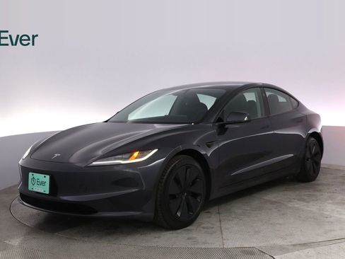 Used 2025 Tesla Model 3 Long Range RWD image 2
