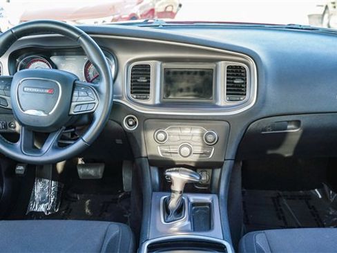 Used 2022 Dodge Charger SXT image 13