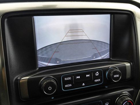 Used 2018 Chevrolet Silverado 1500 LT w/ All Star Edition AWD/4WD image 8