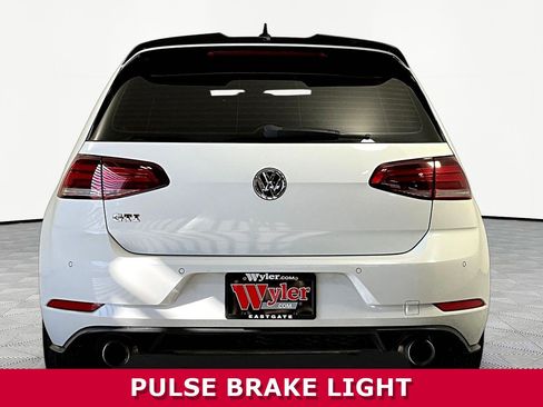 Used 2018 Volkswagen GTI Autobahn FWD image 5