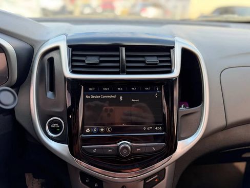 Used 2018 Chevrolet Sonic Premier FWD image 42