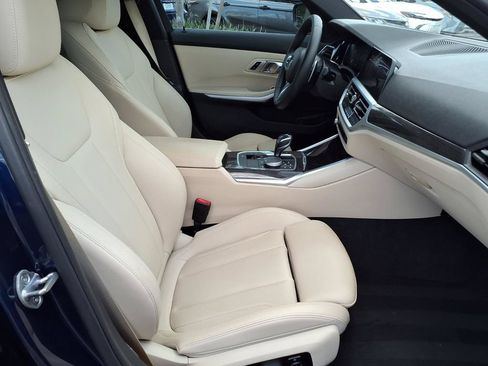 Used 2020 BMW 330i Sedan w/ Premium Package RWD image 14