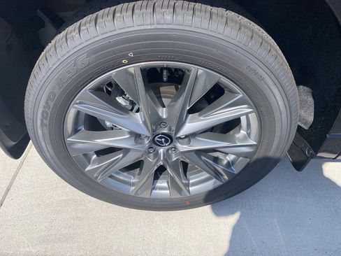 New 2025 MAZDA CX-5 AWD 2.5 S w/ Premium Plus Pkg image 9