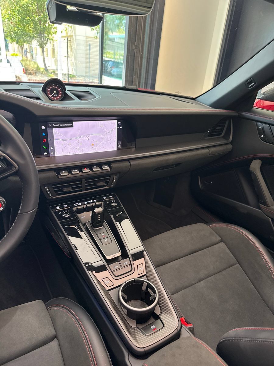Certified 2026 Porsche 911 Targa 4 GTS AWD/4WD image 12