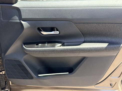 New 2026 Nissan Kicks SV AWD/4WD image 24