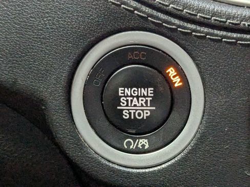 Used 2021 Dodge Charger Scat Pack RWD image 25