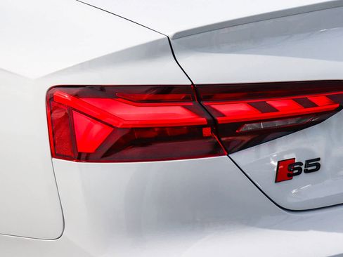 Used 2023 Audi S5 Premium Plus w/ Premium Plus image 9