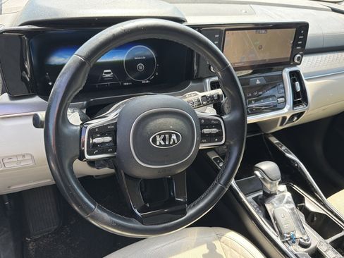 Used 2021 Kia Sorento SX FWD image 16