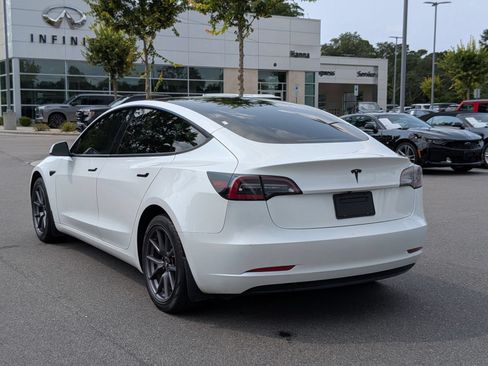 Used 2023 Tesla Model 3 Standard Range RWD image 5