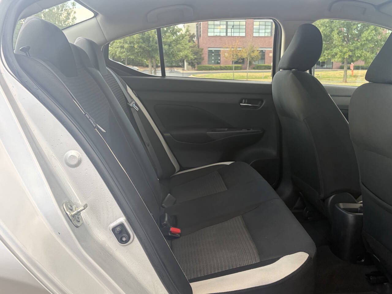 Used 2021 Nissan Versa SV FWD image 22