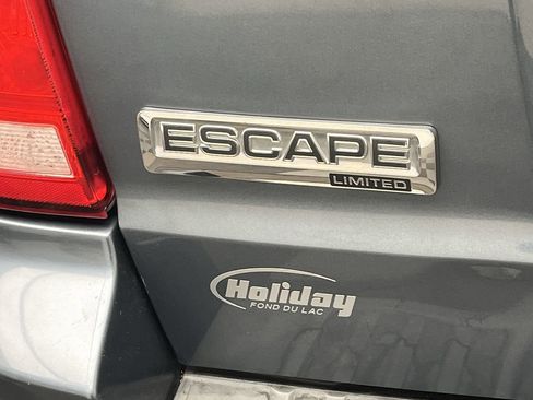 Used 2010 Ford Escape Limited image 27