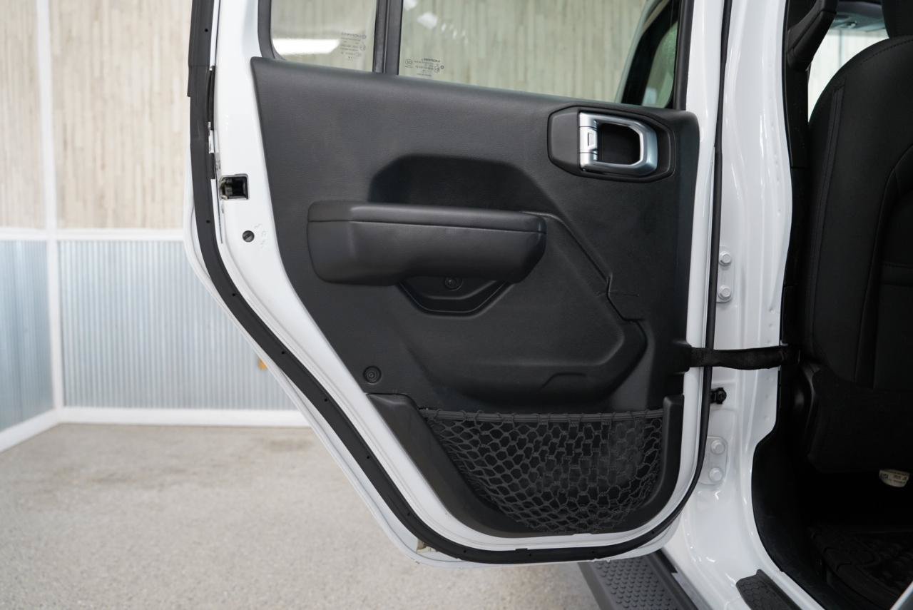 Used 2018 Jeep Wrangler Unlimited Sport S AWD/4WD image 37