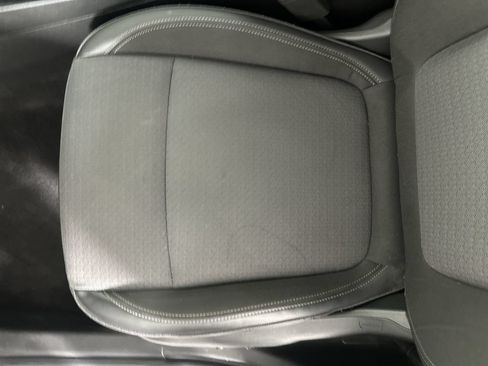 Used 2022 Buick Encore GX Select FWD image 23