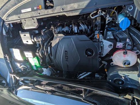 Used 2024 Kia Sportage LX image 24