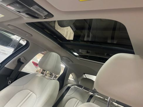 Certified 2024 Hyundai Sonata SEL w/ Convenience Package FWD image 13