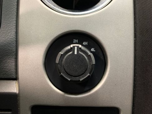 Used 2013 Ford F150 XLT w/ Luxury Equipment Group image 24