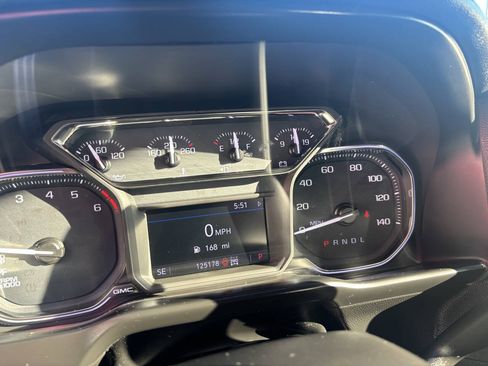 Used 2019 GMC Sierra 1500 SLE w/ SLE Value Package AWD/4WD image 14