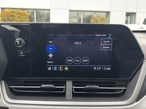 Used 2024 Chevrolet Trax RS image 30