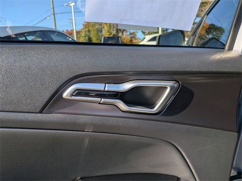 Used 2023 Kia Sportage EX image 27