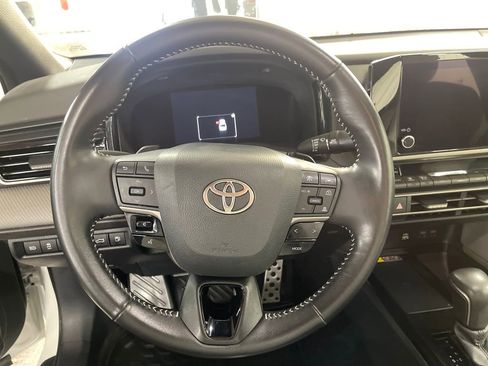 Certified 2025 Toyota Camry SE image 14