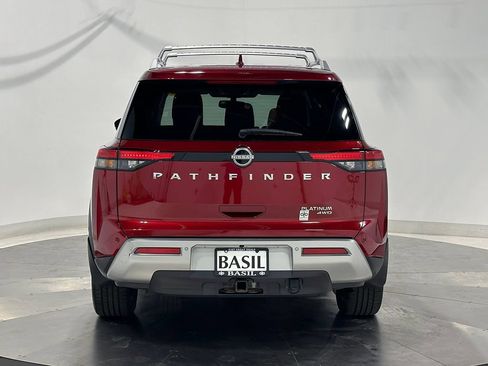 Used 2022 Nissan Pathfinder Platinum w/ Cargo Package AWD/4WD image 12