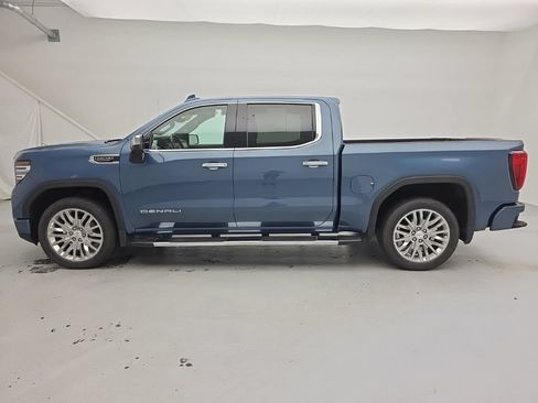 Used 2024 GMC Sierra 1500 Denali w/ Technology Package AWD/4WD image 5