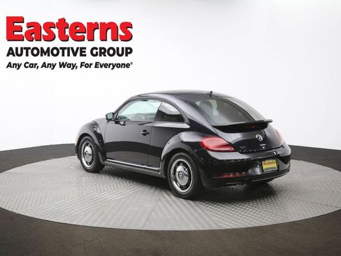 Used 2018 Volkswagen Beetle 2.0T S image 61