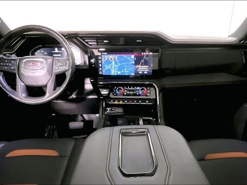 Used 2022 GMC Sierra 1500 AT4 w/ AT4 Premium Package image 15