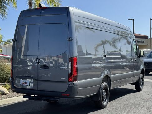 New 2025 Mercedes-Benz Sprinter 2500 image 6