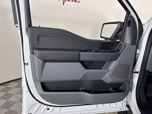 New 2025 Ford F150 Lightning Flash image 19