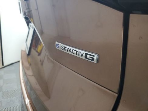 Certified 2025 MAZDA CX-70 3.3 Turbo w/ Premium Package image 7