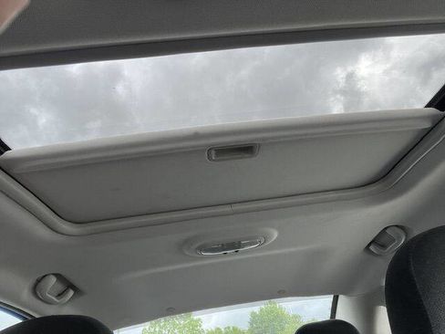 Used 2014 Chevrolet Impala LT w/ LT Sunroof Package FWD image 10