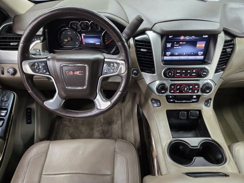 Used 2015 GMC Yukon SLT RWD image 10