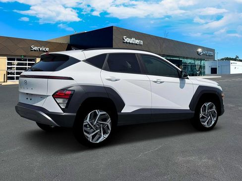New 2026 Hyundai Kona SEL Premium image 9