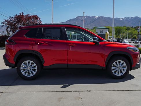 New 2026 Toyota Corolla Cross LE w/ Cold Weather Package AWD/4WD image 9